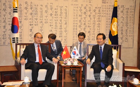 Vietnam und Südkorea wollen strategische Partnerschaft vertiefen - ảnh 1